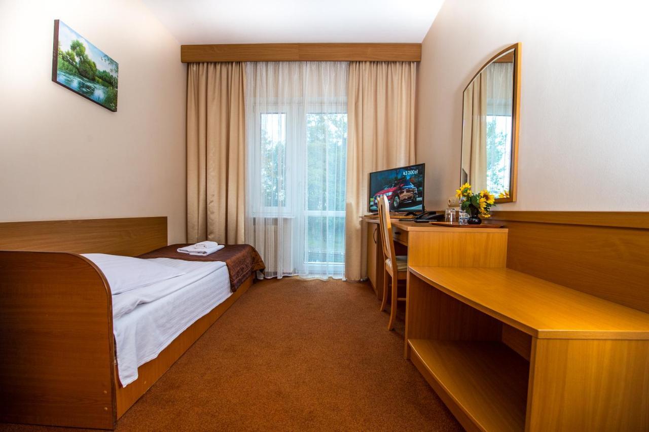 Hotel Nad Pisa Pisz Exterior foto