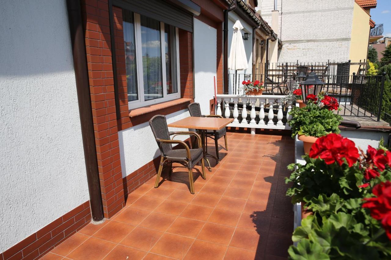 Hotel Nad Pisa Pisz Exterior foto
