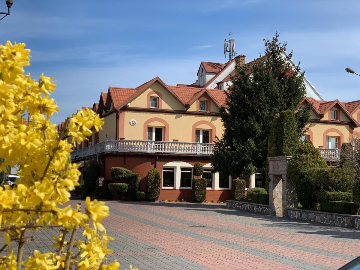 Hotel Nad Pisa Pisz Exterior foto